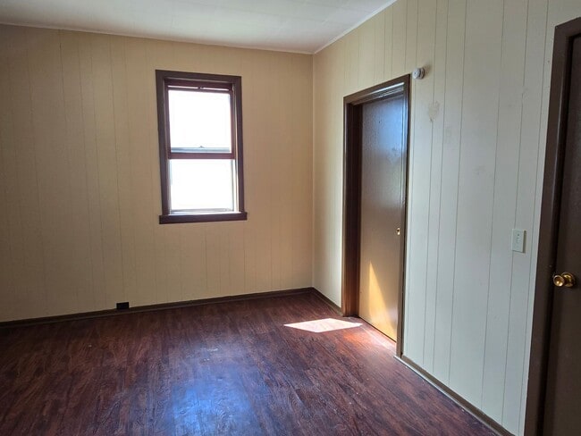 Building Photo - 3bed/1Bath