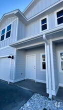 Building Photo - 5681 Stellarjay St