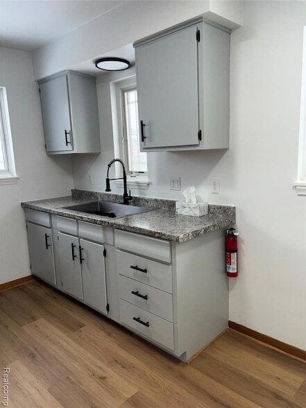 Building Photo - 1641 Fairview Ave