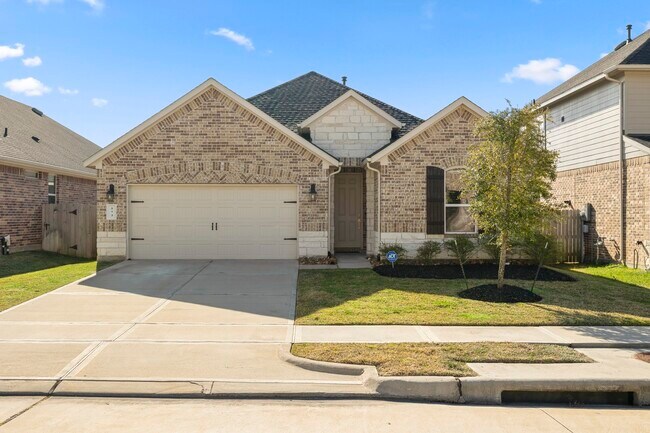 Foto del edificio - 573 Newcomb Holw Dr