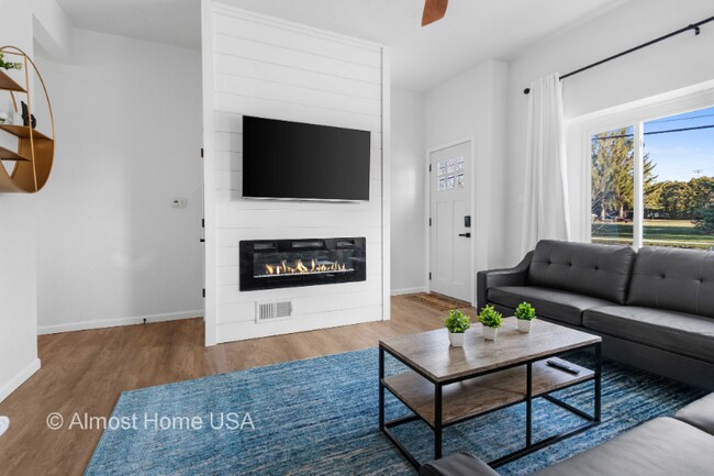 Foto del edificio - 1335 Rhode Island St