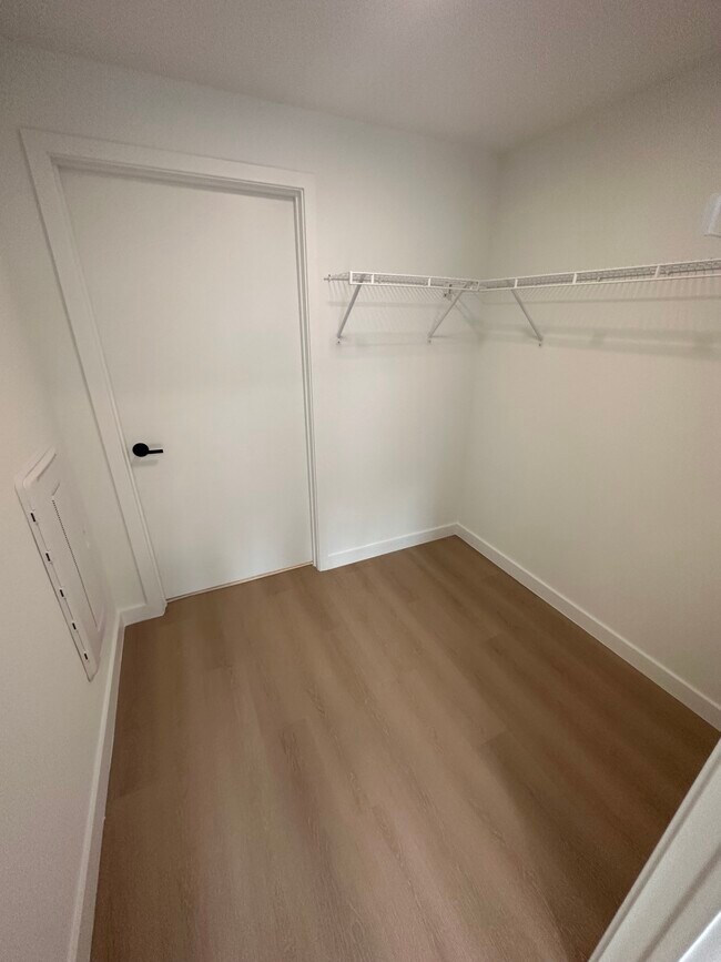 Foto del edificio - 79 NW 31st St
