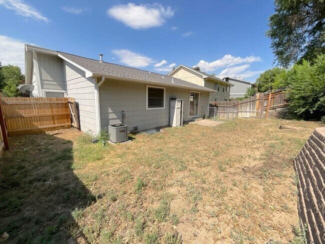 Building Photo - 4375 Cassidy St