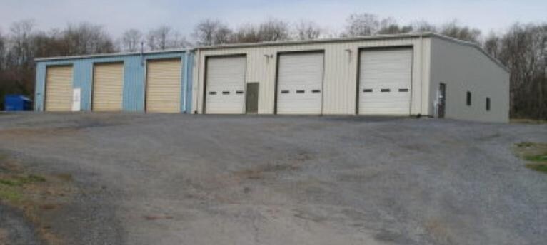 Foto del edificio - 754 S Main St