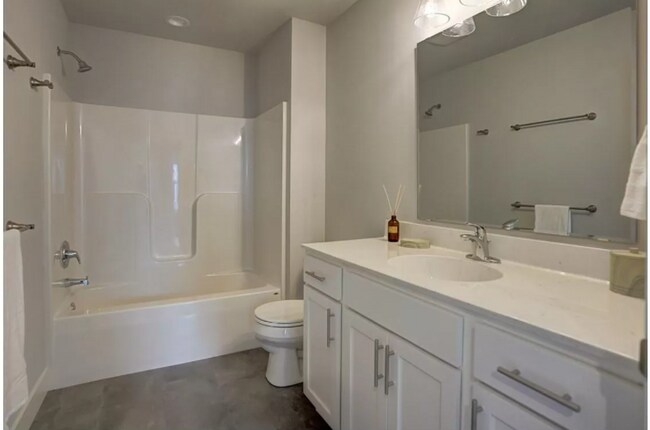 Building Photo - 2839 Frisee Dr