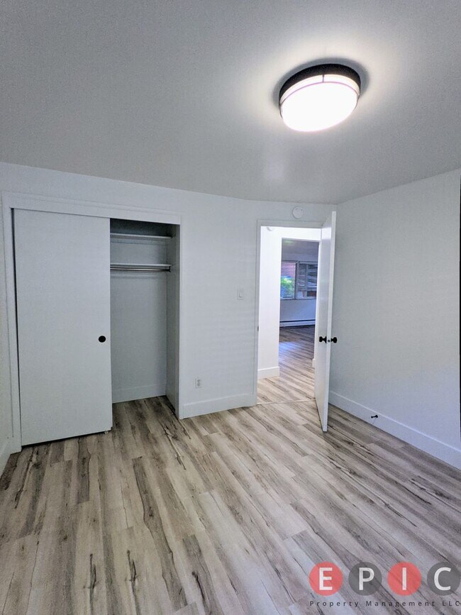 Foto del edificio - Executive 2 bedroom in the heart of sugarhouse