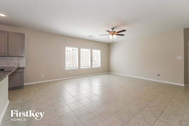 Building Photo - 8020 Quartz Ln