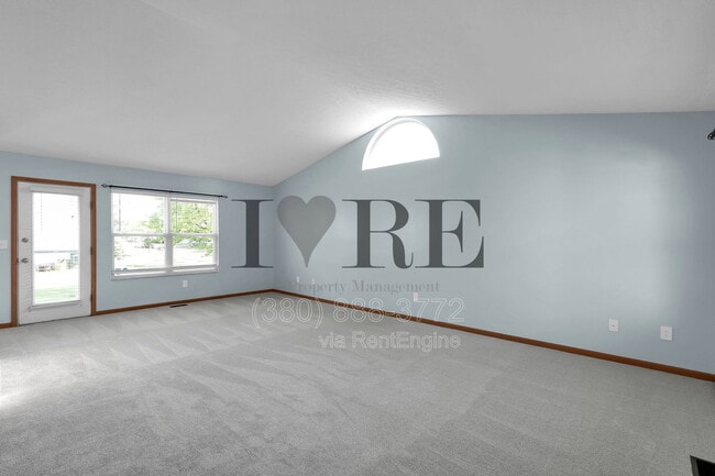 Building Photo - 5006 Cortez Psge