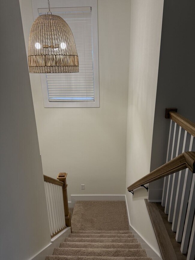 Building Photo - 3-Bedroom + Flex Room at Highbury