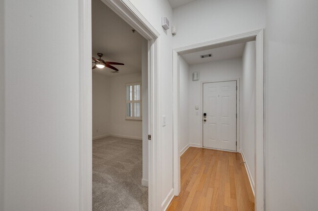 Foto del edificio - 2310 Elliott Ave