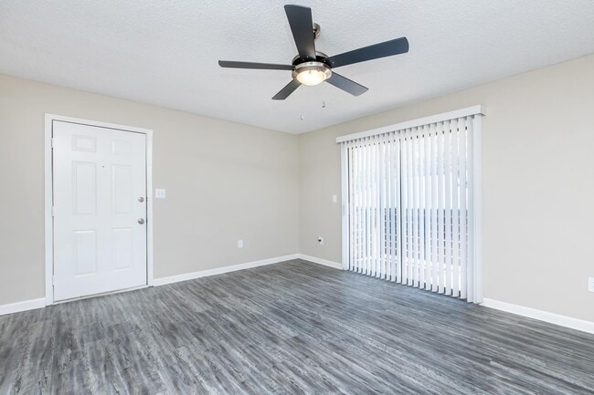 Building Photo - Orchard Landing Apartments