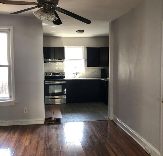 Building Photo - 5218 Pentridge St