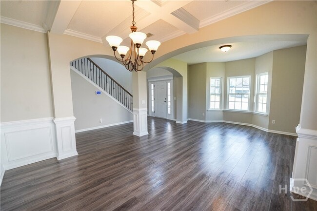 Building Photo - 272 Sawmill Rd