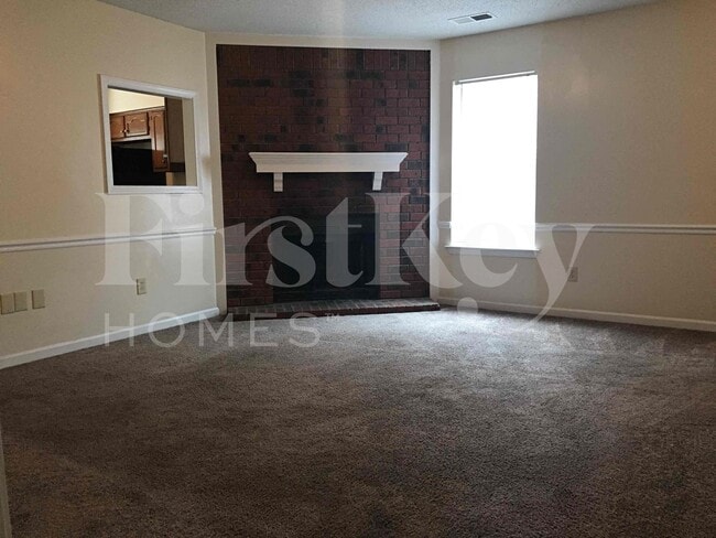 Building Photo - 3926 Oak Branch Cir W