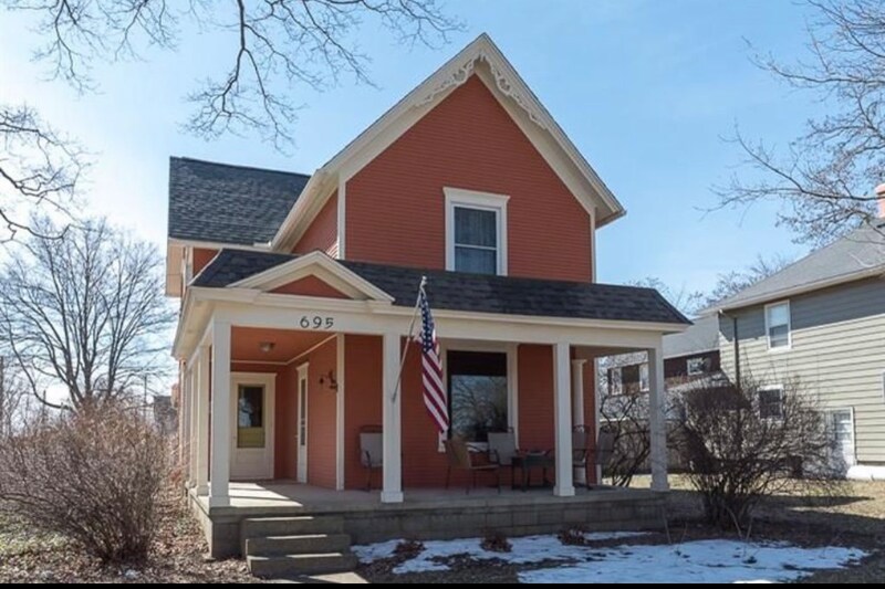 Primary Photo - 695 Church St