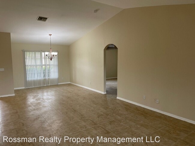 Building Photo - 3 br, 2 bath House - 1221 NW 25th Place