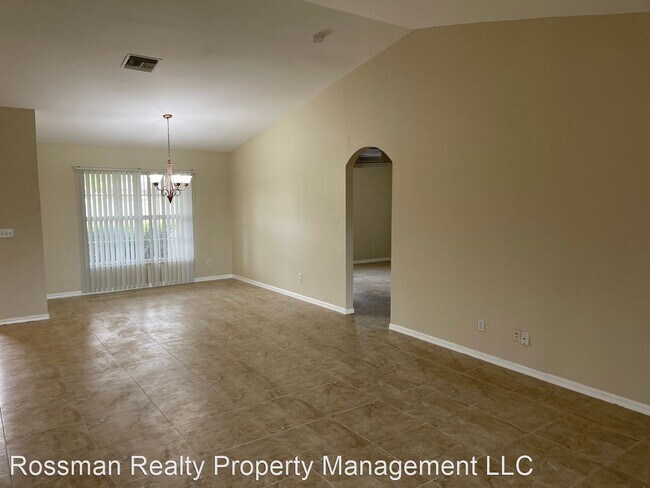 Foto del edificio - 3 br, 2 bath House - 1221 NW 25th Place