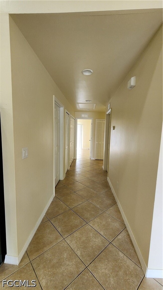 Building Photo - 2118 Snead Dr
