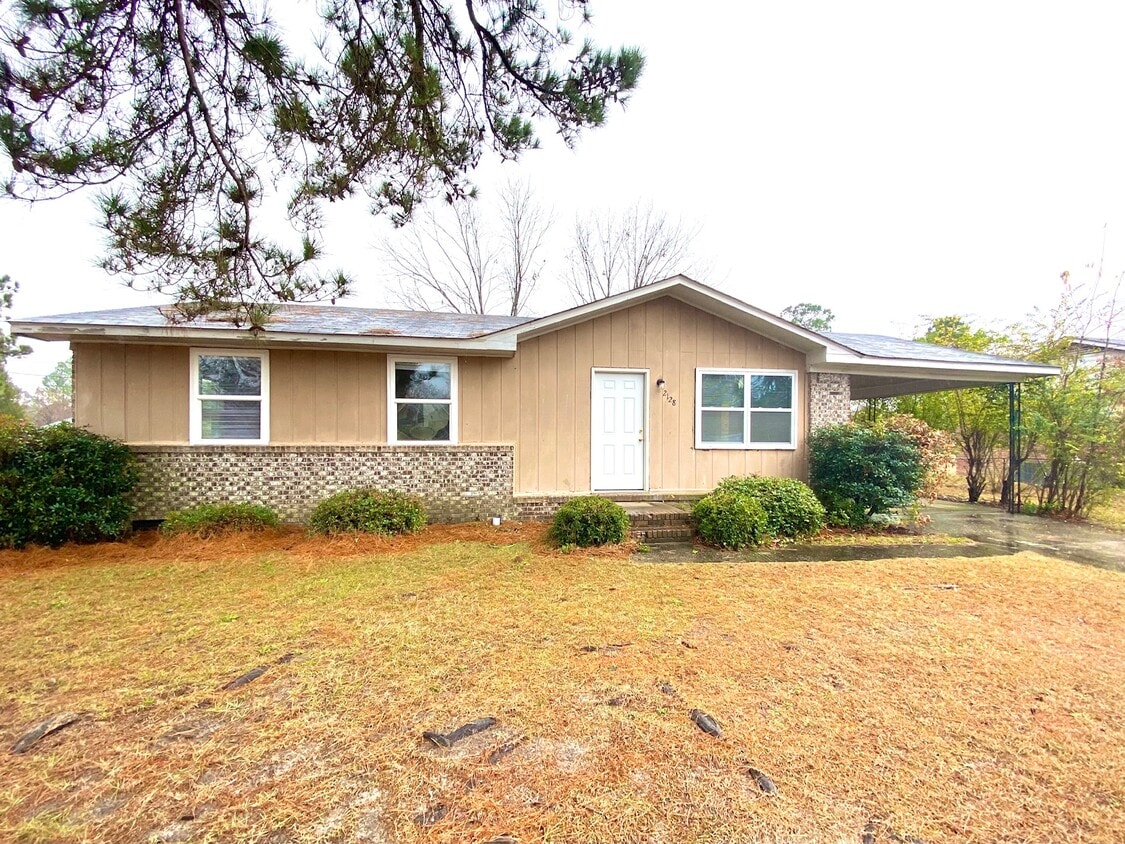 Primary Photo - 2128 Oaktop Dr