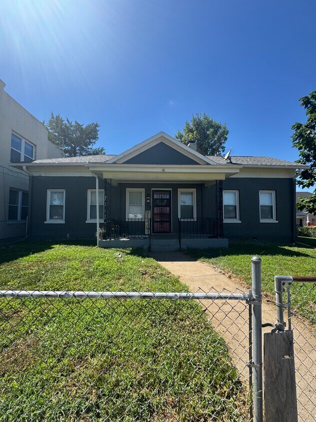 Foto principal - 318 N 18th St