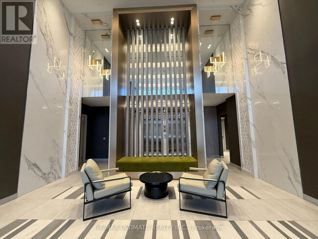 Building Photo - 415 Main St W