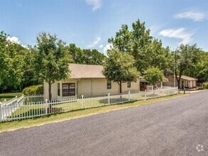 Building Photo - 4507 Co Rd 446