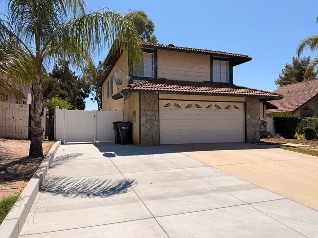 Foto del edificio - 12658 Heartleaf St