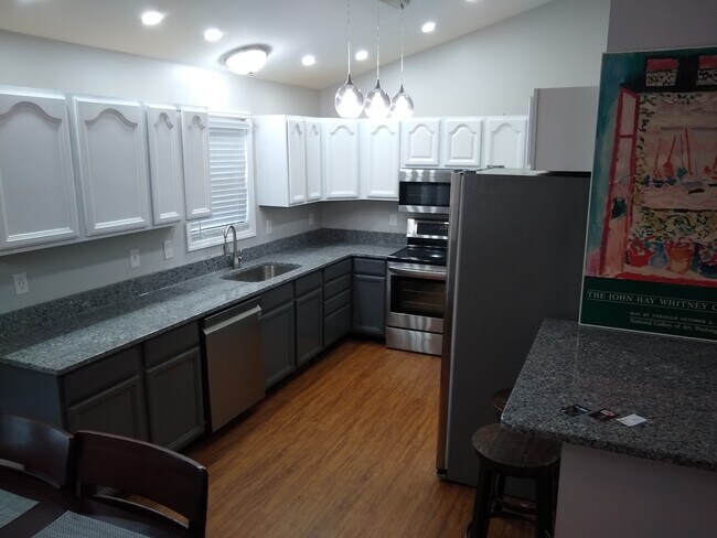 Building Photo - 3406 Briarwood Ct