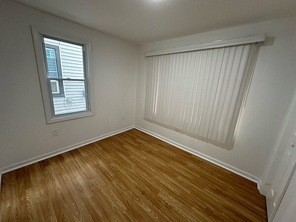Building Photo - 659 Nassau St