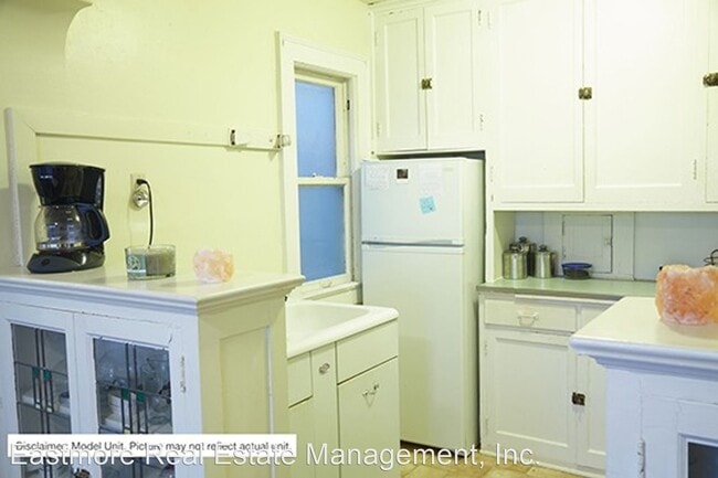 Building Photo - 3948 N Murray Ave