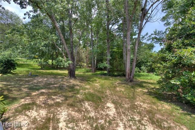 Building Photo - 3 br, 2 bath House - 2144 Windsor Drive