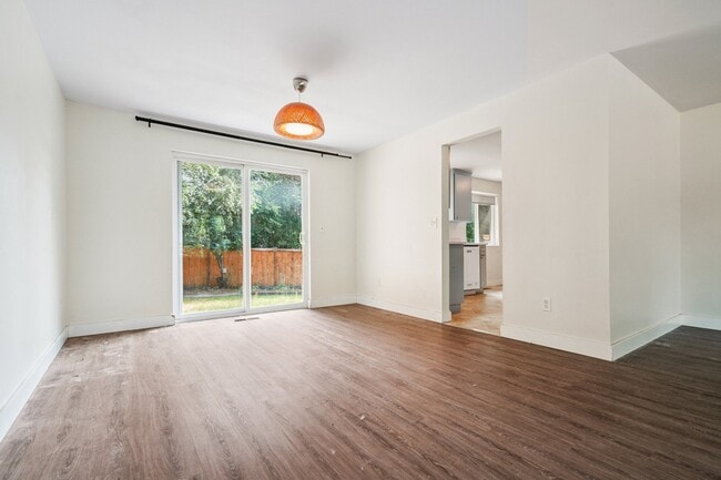 Foto del edificio - 13105 NE 135th St