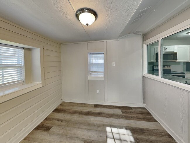 Building Photo - 5133 S Colony S