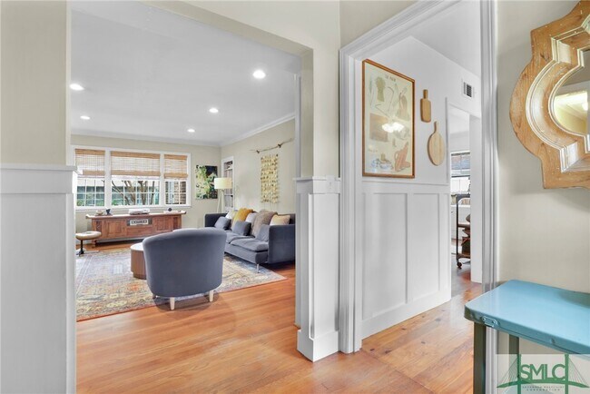 Building Photo - 1217 Brightwood Dr