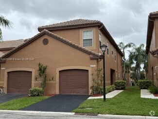 Building Photo - 1554 Coronado Rd