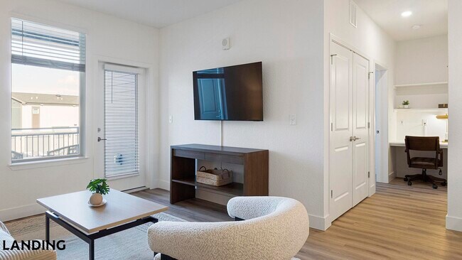 Building Photo - 10670 Jake Jabs Blvd