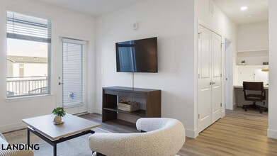 Building Photo - 10670 Jake Jabs Blvd