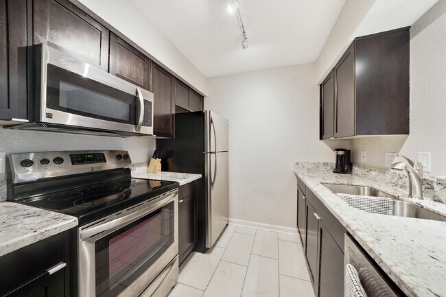 Fully updated and furnished kitchen - 4633 Wild Indigo St