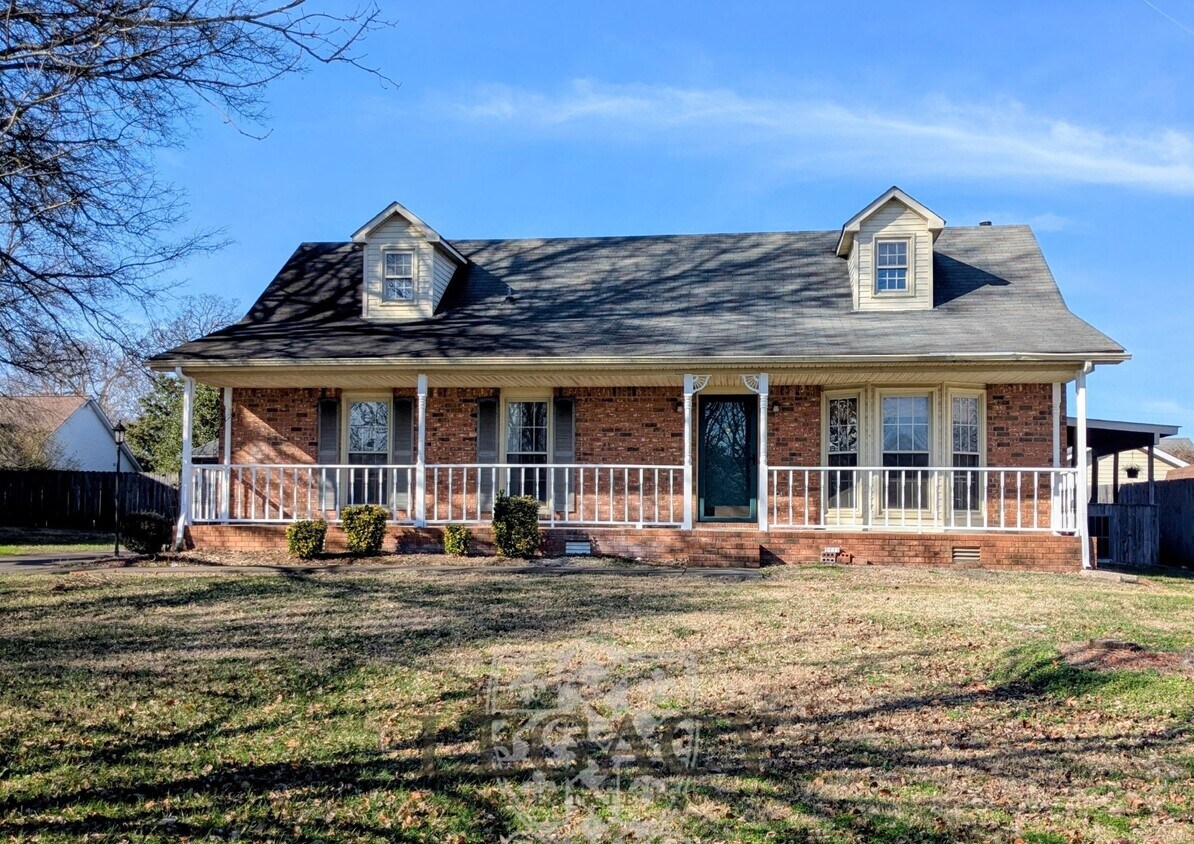 Photo - 221 Benefield Dr (Smyrna, TN)