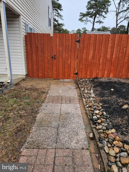 Building Photo - 91 Grant Ln