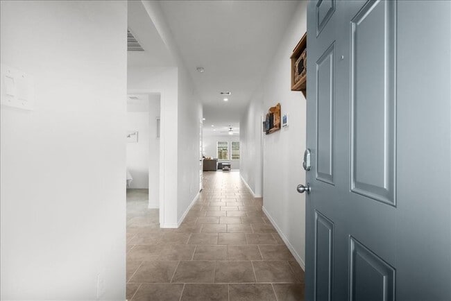 Building Photo - 7503 Cynomys Ct