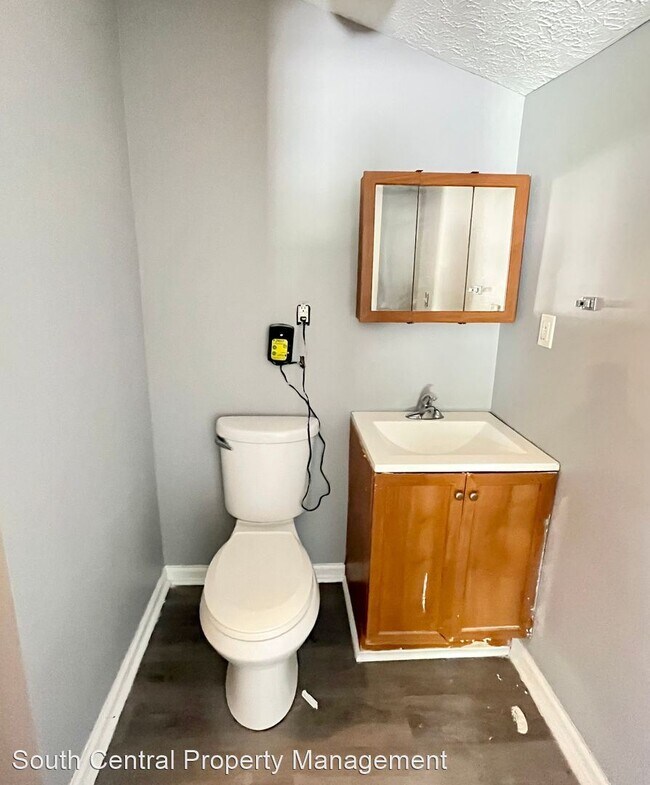 Building Photo - 1 br, 1 bath House - 1402 B High St