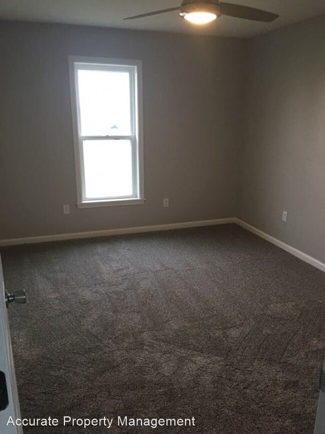 Foto del edificio - 3 br, 2 bath House - 4979 N 550 E