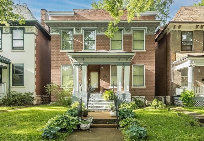 Foto del edificio - 6114 Washington Blvd