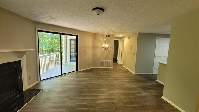 Foto del edificio - 6359 Wedgeview Ct