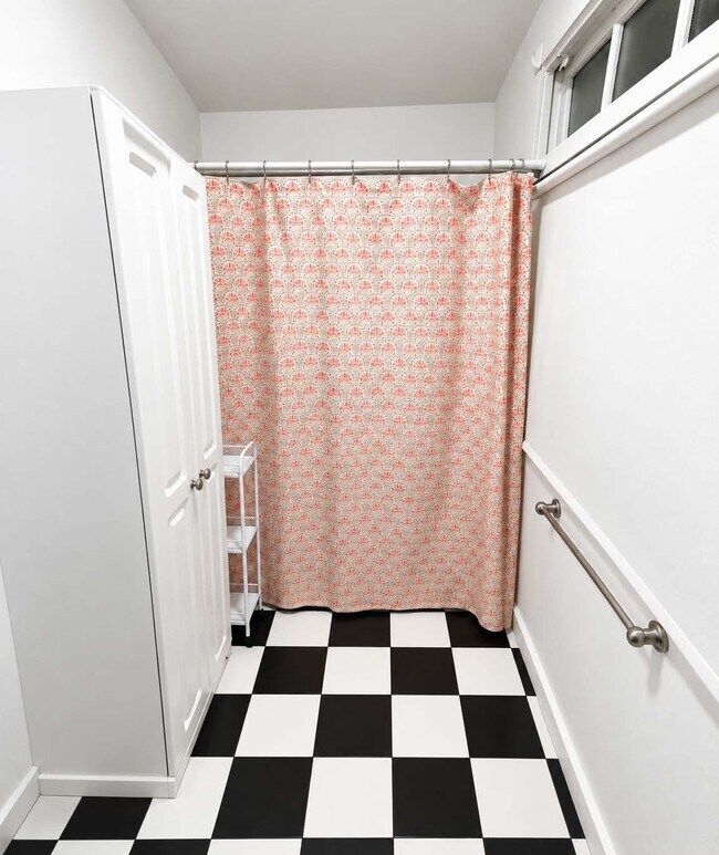 Foto del edificio - 7114 Freret St