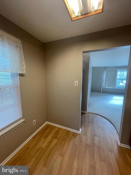 Foto del edificio - 5207A Adelaide Dr