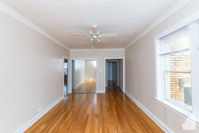 Foto del edificio - 4043 N Mozart St