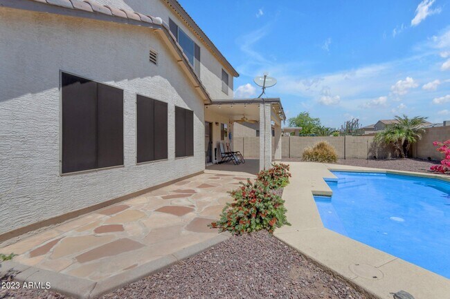 Building Photo - 1822 N Desert Willow St