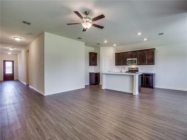 Building Photo - 513 Brook View Ct